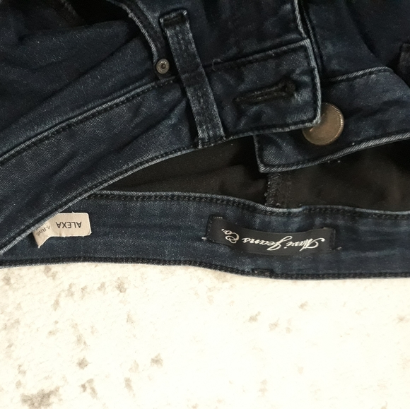 Jeans - Picture 2 of 2